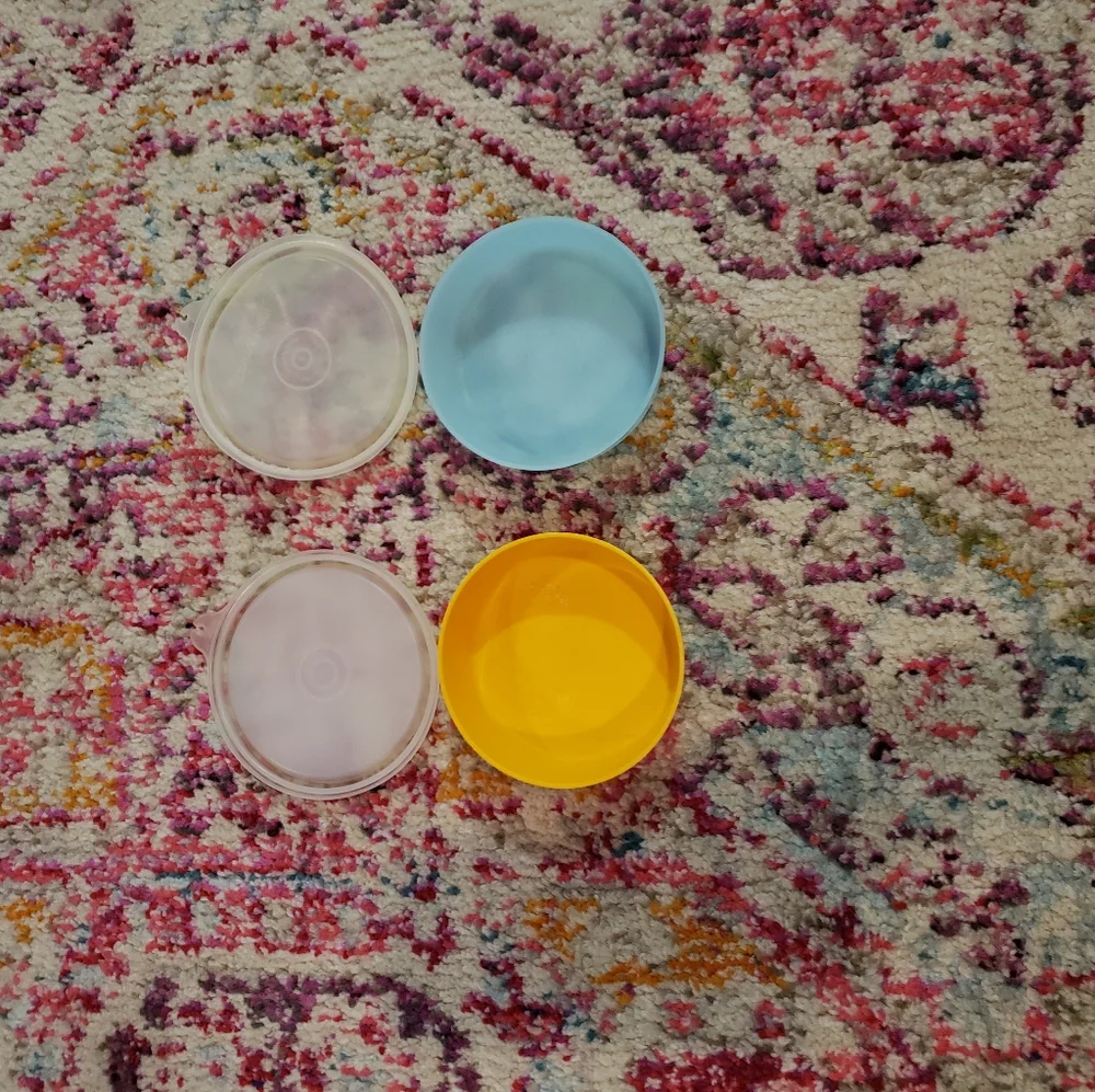 Tupperware mini/small rounds Vintage
